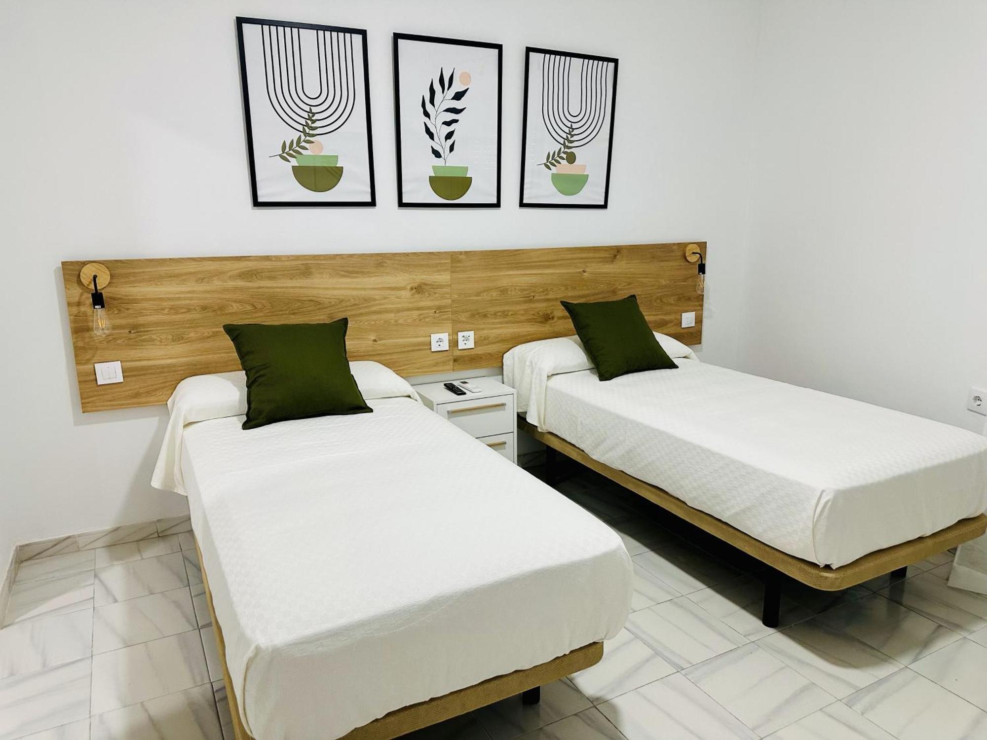 Hostal Merino Jedula Exterior foto